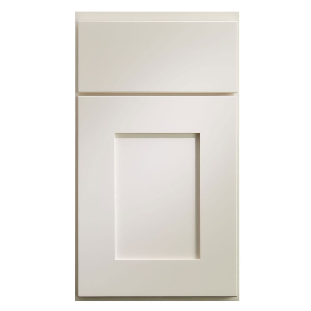Crystal Bayfield cabinet door in Linen
