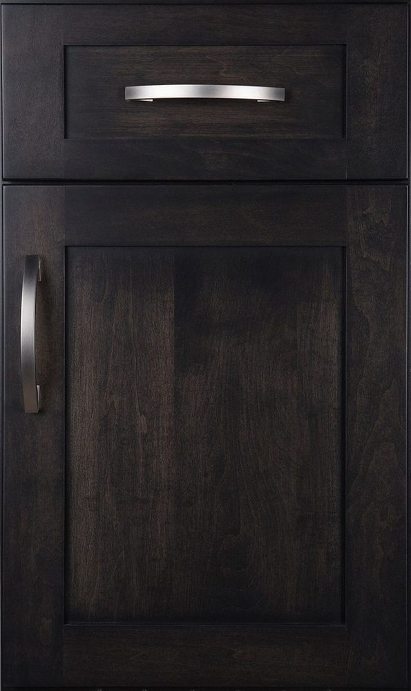 Plain & Fancy Quaker cabinet door — Hard · Maple · Peppercorn