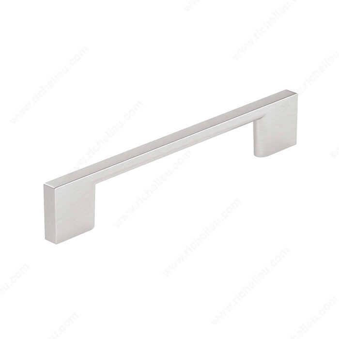 Richelieu Modern Metal Pull 8160 in Brushed Nickel — product photo