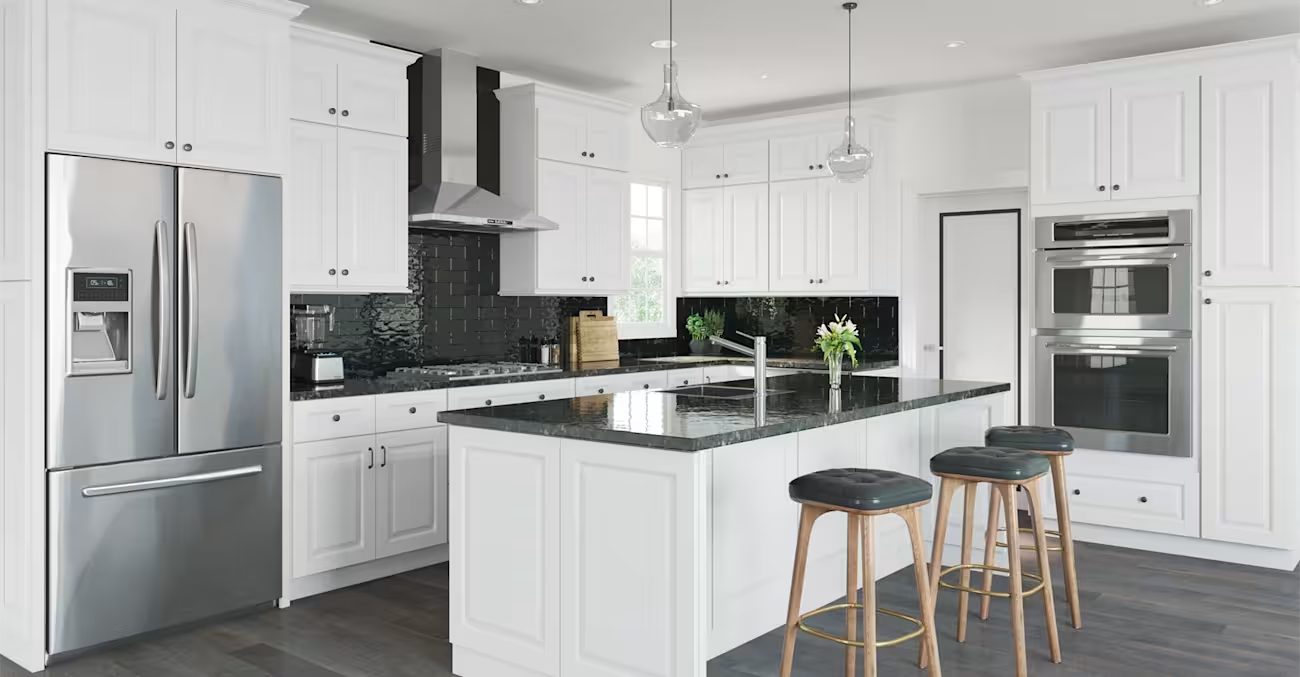 Fabuwood Hallmark in Frost — kitchen