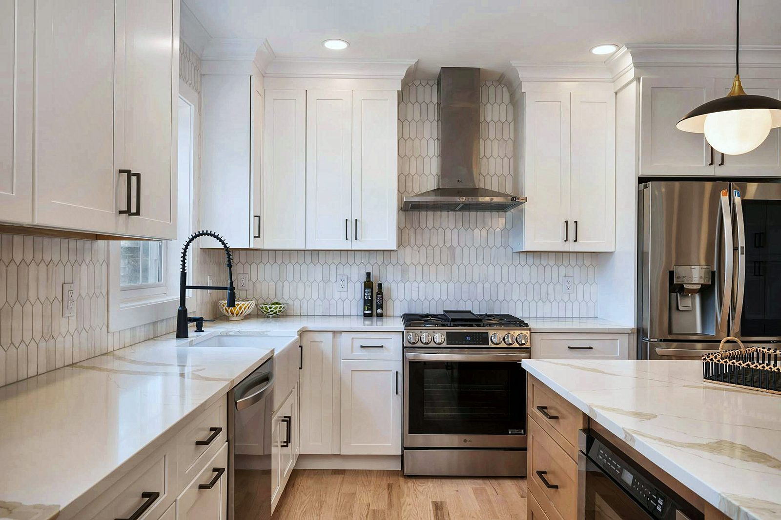 Kitchen island and range wall
