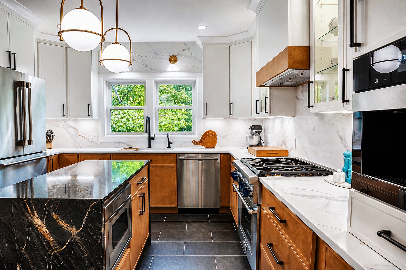 Range wall with stained hood band and glass uppers