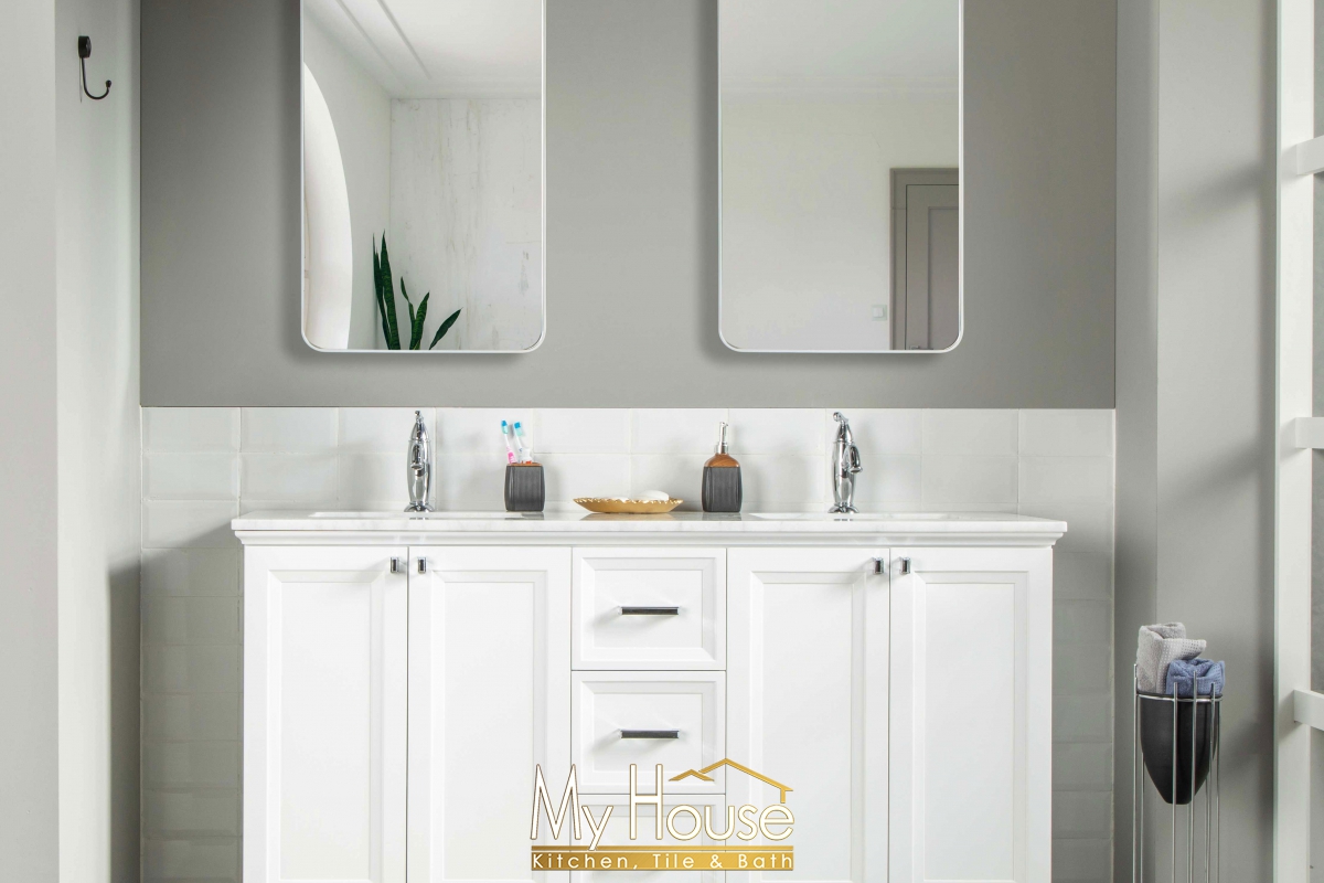 Otto Home Goods Isabel 60 Inch White Vanity